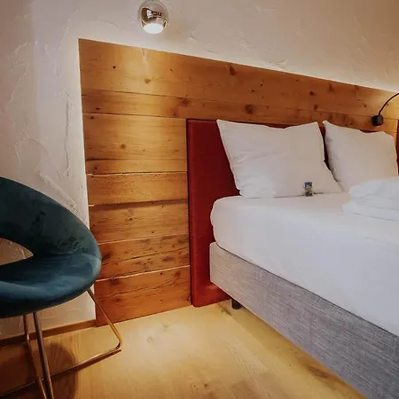 Altstadtmittehotel Sonne Hotell