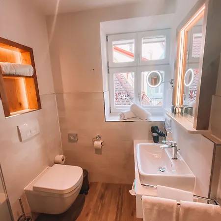 Altstadtmittehotel Sonne Szálloda 4*